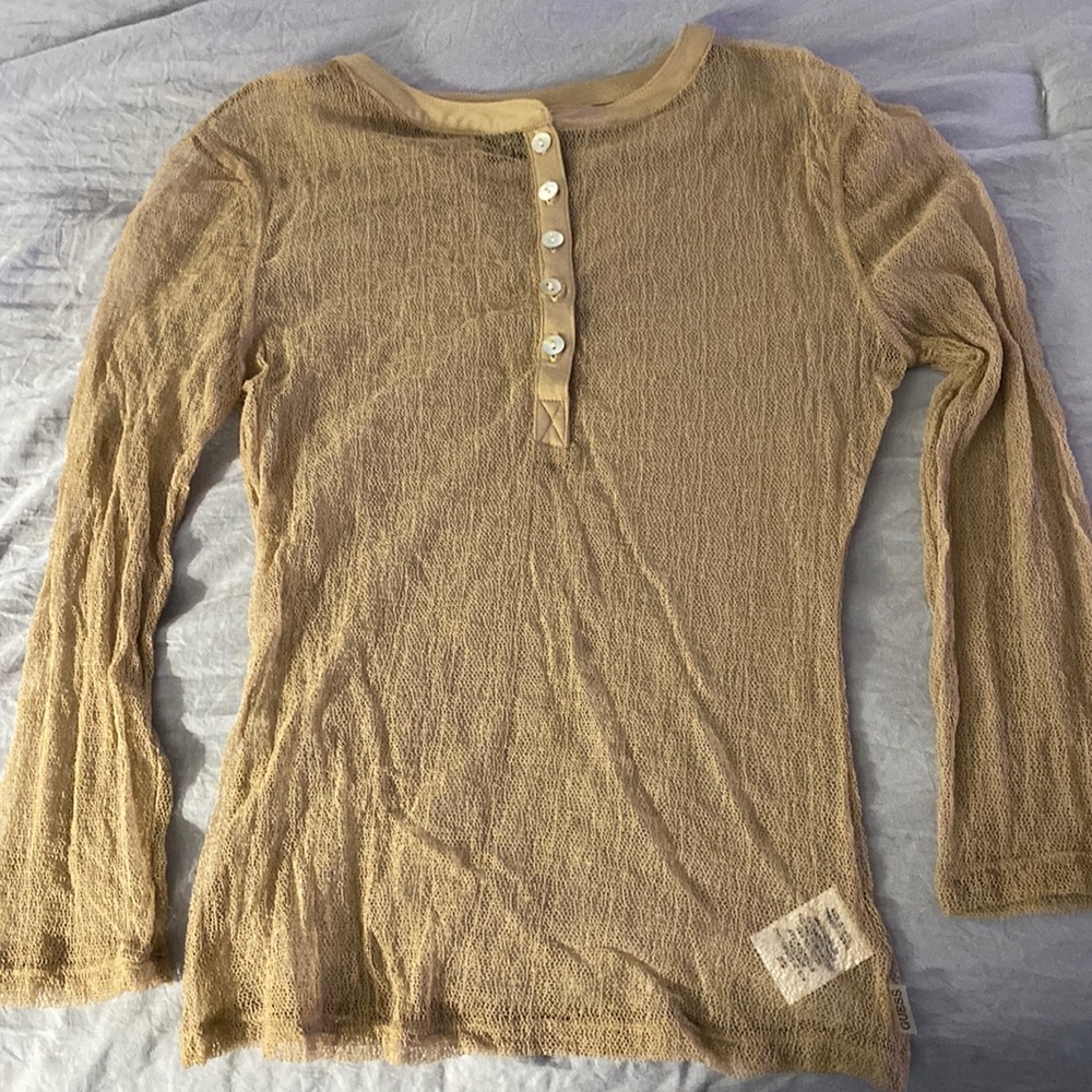 NWOT Guess Jeans long sleeve top** loose knit* stylish**